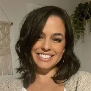 Lynn, who was diagnosed with Stage III Breast Cancer