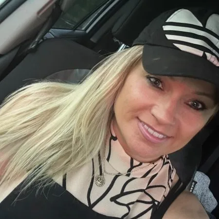 Joanne, who was diagnosed with Stage III Colorectal Cancer