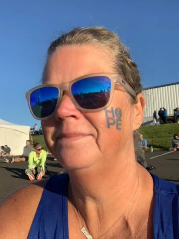 Sharon, who was diagnosed with Stage IV Lung Cancer