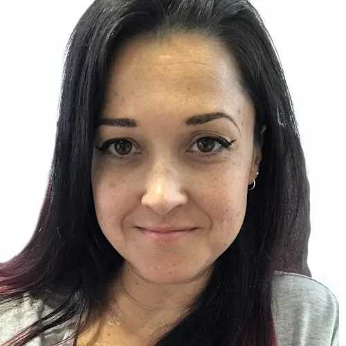 Sophie, who was diagnosed with Stage IV Colorectal Cancer