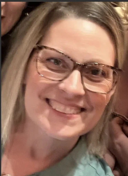 Linda, who was diagnosed with Stage IV Colorectal Cancer